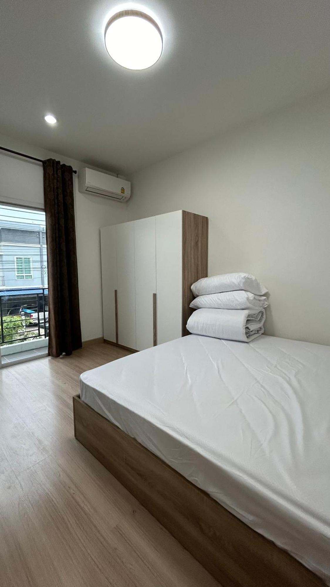ไนซ์สเตย์ เฮาส์ แอทคลองสาม รังสิต คลองหลวง ปทุมธานี Nice Stay House At Khlong Sam - Rangsit - Khlong Luang - Phathumthani Bagian luar foto